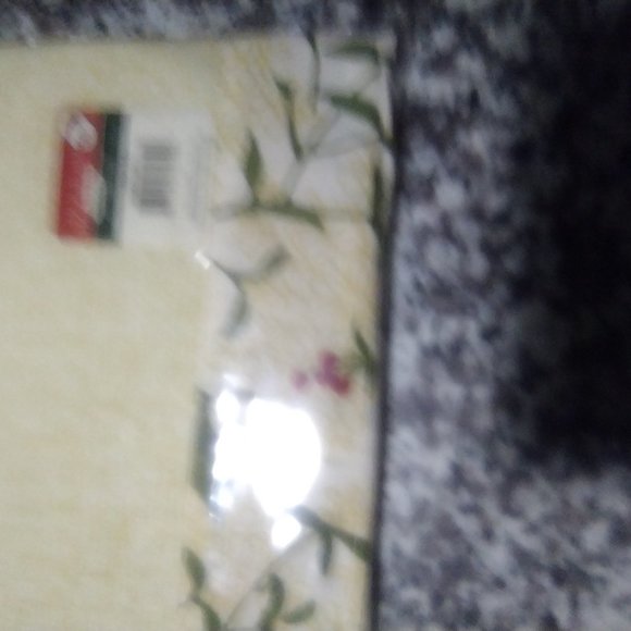 Holiday Table Cloth - Picture 2 of 4